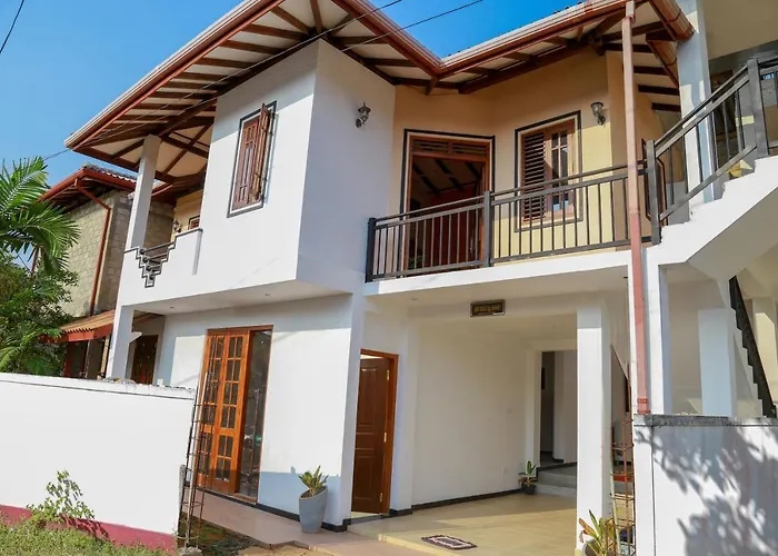 Hikka Villa Hikkaduwa
